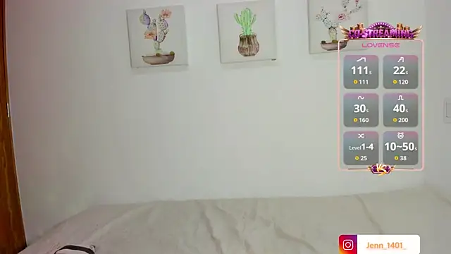 Snapshot of lizzy_pink3 chatting on 06/14/26, 08:22 lizzy pink3 online show from 06/14/26, 08:22