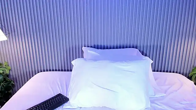 GabyFosterr online show from 09/23/25, 11:19