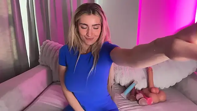 meggsworld online show from 07/09/26, 01:26