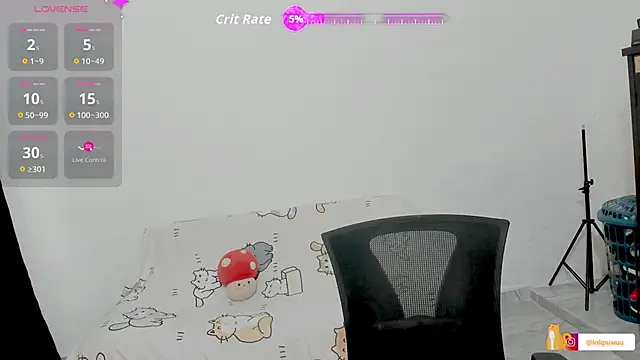 Snapshot of Naoko_7w7 chatting on 10/19/25, 10:10 Naoko 7w7 online show from 10/19/25, 10:10