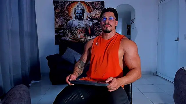 Valentino Dosantos  online show from 09/16/25, 08:54