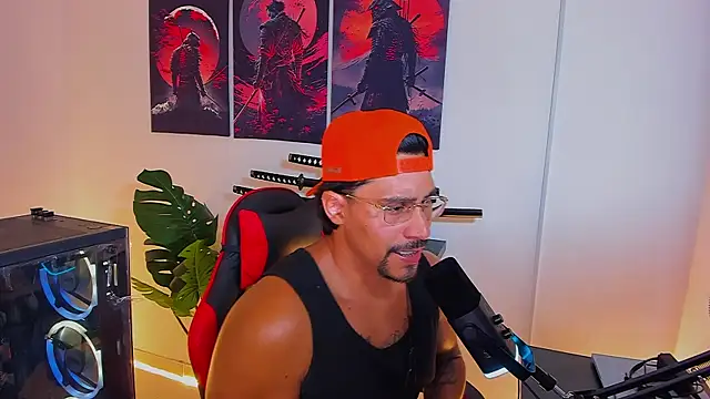 Valentino Dosantos  online show from 07/08/26, 11:09