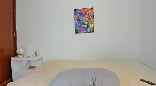 karina-lopez online show from 02/20/25, 07:52