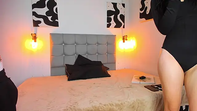 Zyo n Zafira online show from 03/02/25, 04:28
