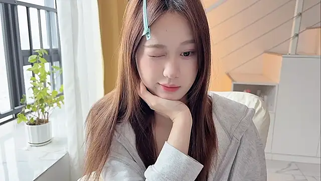 Cassie-20 online show from 12/04/25, 02:21