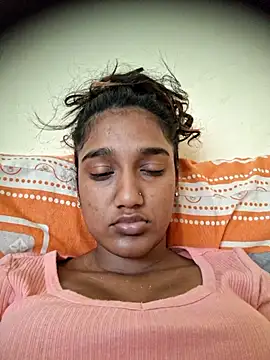 indianpink lips online show from 11/26/25, 10:05