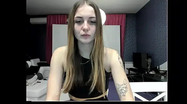 vikky s1 online show from 03/13/25, 06:12