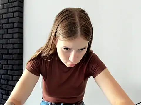 vikky s1 online show from 09/15/25, 10:04