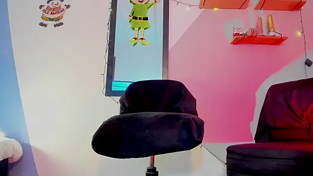 Snapshot of Aria_fitness chatting on 12/17/25, 01:06 Aria fitness online show from 12/17/25, 01:06