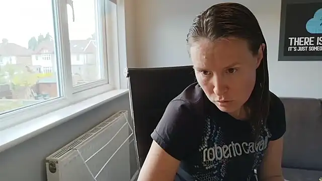 eatmypie69 online show from 06/10/26, 01:32