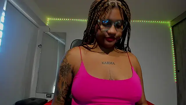 ZahraRose online show from 03/07/25, 01:40