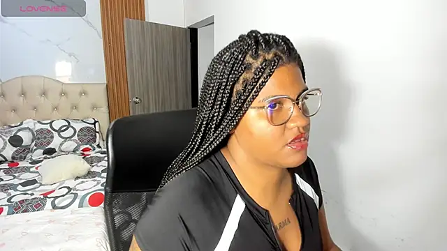 ZahraRose online show from 05/11/26, 09:12