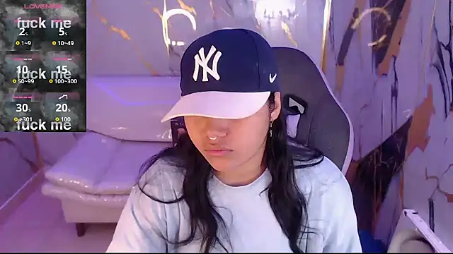 Snapshot of melany_rouse18 chatting on 10/07/25, 03:09 melany rouse18 online show from 10/07/25, 03:09