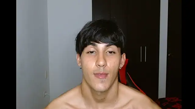 Snapshot of neithanzynxx chatting on 03/13/25, 10:54 neithanzynxx online show from 03/13/25, 10:54