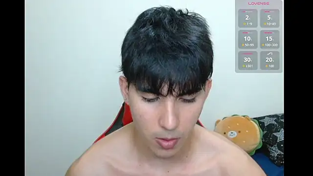 Snapshot of neithanzynxx chatting on 10/03/25, 08:17 neithanzynxx online show from 10/03/25, 08:17