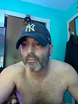 Snapshot of Novabear6996 chatting on 11/06/25, 06:47 Novabear6996 online show from 11/06/25, 06:47