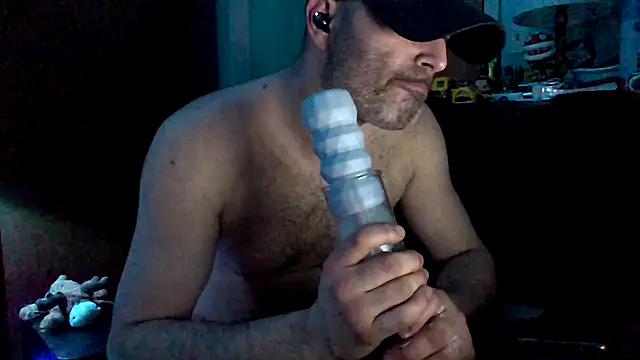 Snapshot of Novabear6996 chatting on 11/15/25, 10:45 Novabear6996 online show from 11/15/25, 10:45