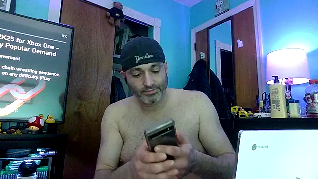 Snapshot of Novabear6996 chatting on 11/29/25, 08:17 Novabear6996 online show from 11/29/25, 08:17