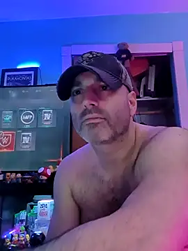 Snapshot of Novabear6996 chatting on 02/22/26, 08:35 Novabear6996 online show from 02/22/26, 08:35