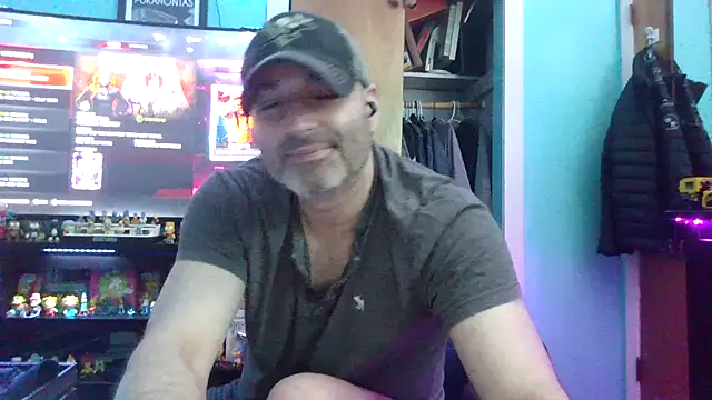 Snapshot of Novabear6996 chatting on 03/14/26, 12:28 Novabear6996 online show from 03/14/26, 12:28
