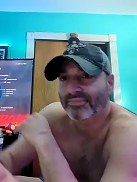 Snapshot of Novabear6996 chatting on 03/20/26, 05:01 Novabear6996 online show from 03/20/26, 05:01