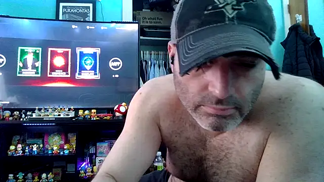 Snapshot of Novabear6996 chatting on 04/04/26, 08:39 Novabear6996 online show from 04/04/26, 08:39