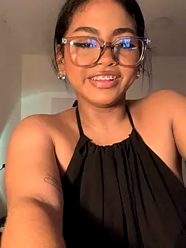 Dahiana Giil online show from 09/23/25, 07:11