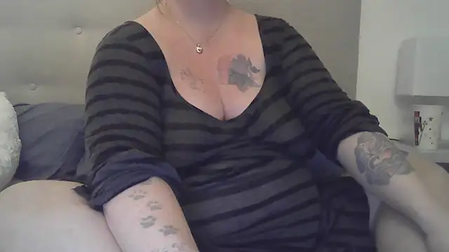 sizha6 online show from 11/03/25, 05:42