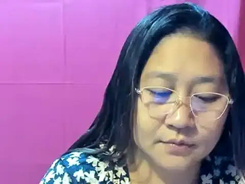 hotchubby88 online show from 12/28/24, 10:44