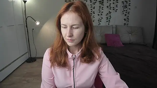 Snapshot of xeva_angelx chatting on 09/23/25, 12:57 xeva angelx online show from 09/23/25, 12:57