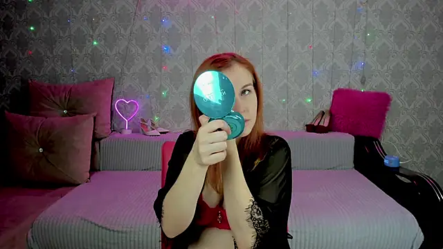 Snapshot of xeva_angelx chatting on 10/28/25, 01:09 xeva angelx online show from 10/28/25, 01:09