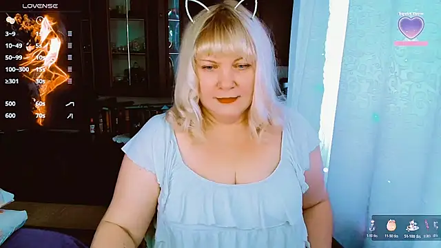 FlowerButterf online show from 11/07/25, 06:35