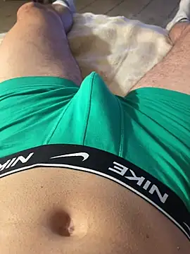 Snapshot of tiago499 chatting on 02/28/25, 09:55 tiago499 online show from 02/28/25, 09:55