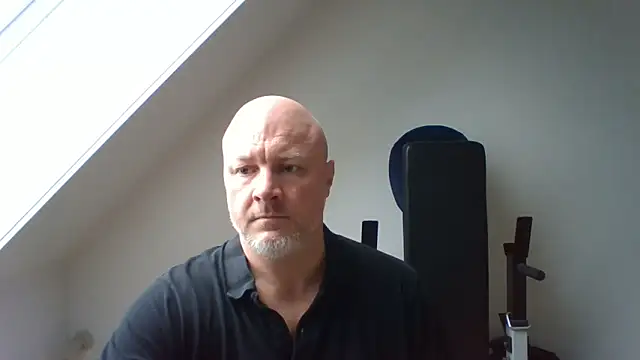 Snapshot of Lucifer29cm chatting on 09/19/25, 07:10 Lucifer29cm online show from 09/19/25, 07:10