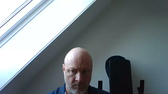 Snapshot of Lucifer29cm chatting on 09/26/25, 06:17 Lucifer29cm online show from 09/26/25, 06:17