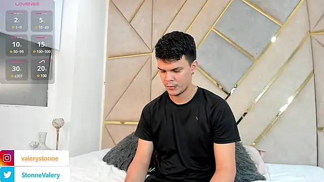 ValeryandMarcel online show from 03/07/25, 09:06