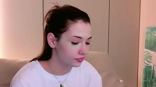 Alice Deleon online show from 06/21/26, 10:40