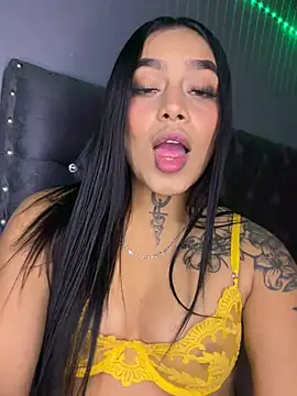 Emily sharlot online show from 06/17/26, 01:19