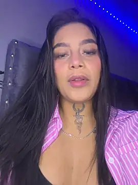 Emily sharlot online show from 07/06/26, 11:07