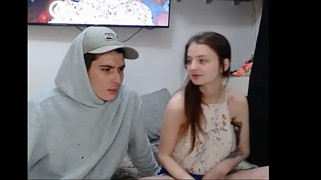 Snapshot of spicyandsweet3 chatting on 11/02/25, 03:53 spicyandsweet3 online show from 11/02/25, 03:53