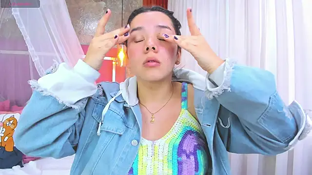 EmmaSulivan online show from 09/19/25, 12:06