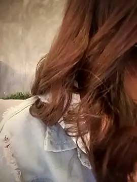 EmmaSulivan online show from 11/26/25, 11:44