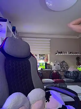 Snapshot of sexymelli18 chatting on 09/12/25, 05:13 sexymelli18 online show from 09/12/25, 05:13