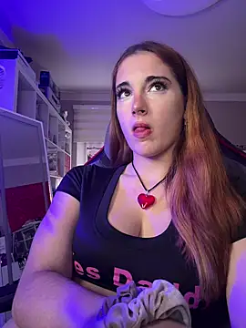 Snapshot of sexymelli18 chatting on 09/24/25, 05:16 sexymelli18 online show from 09/24/25, 05:16