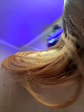 Snapshot of sexymelli18 chatting on 10/02/25, 08:16 sexymelli18 online show from 10/02/25, 08:16