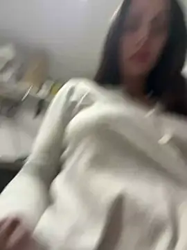 sexymelli18 online show from 06/02/26, 02:08