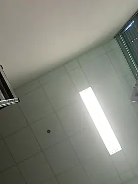 sexymelli18 online show from 07/18/26, 11:14