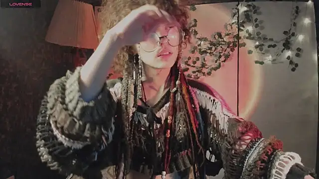 Snapshot of Dizer_clopy chatting on 09/17/25, 03:35 Dizer clopy online show from 09/17/25, 03:35