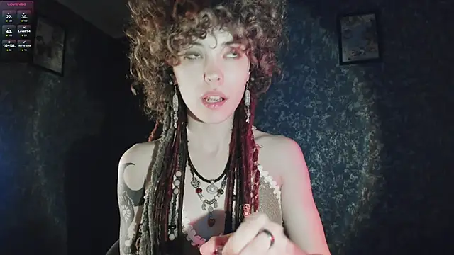 Snapshot of Dizer_clopy chatting on 10/12/25, 03:44 Dizer clopy online show from 10/12/25, 03:44