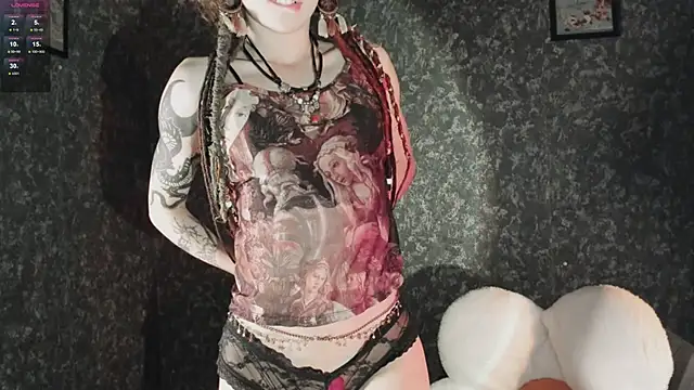 Snapshot of Dizer_clopy chatting on 10/15/25, 04:29 Dizer clopy online show from 10/15/25, 04:29